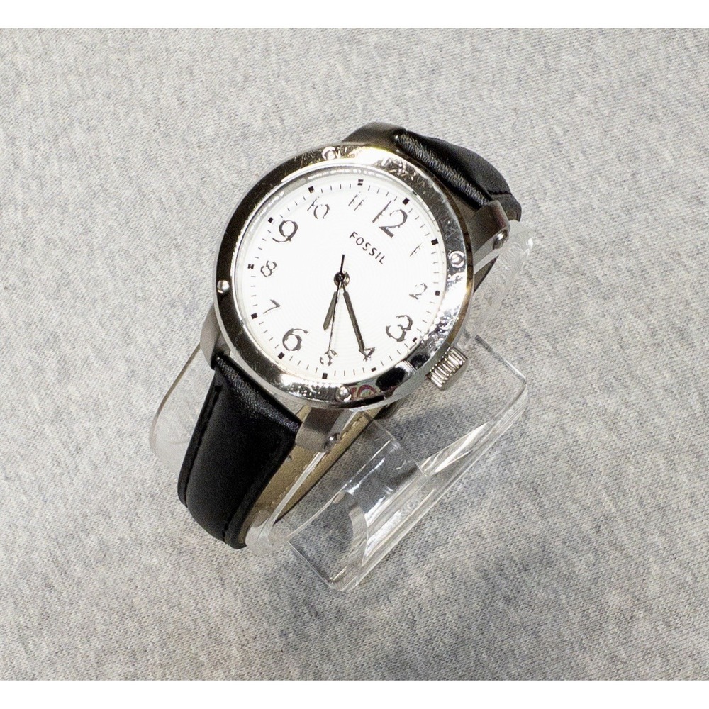 Fossil‎ Minimalist Black & White 34mm Watch New Battery - Picture 6 of 14